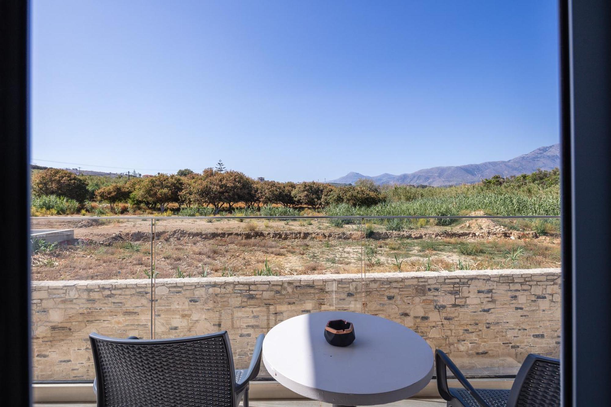 Hotel Iosifina, 80 Metres From Episkopi Beach! Dhrámia Pokoj fotografie